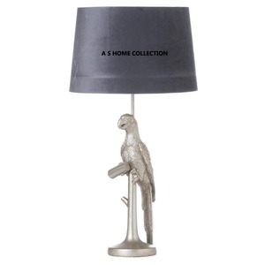 Lampe de table artisanale décorative de luxe en métal en forme d'arbre véritable - Product Image 4