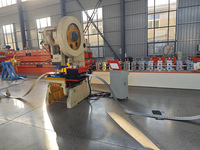 41*41 interchangeable C purlin support de panneau solaire support rouleau formant la machine