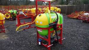 Pulverizador Hidráulico Plegable de 1000 Litros y 12 m en Venta - Product Image 4