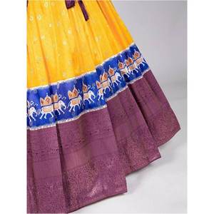 Magnifique Lehenga Choli en soie imprimé numérique jaune pour les spectacles de festival - Product Image 3