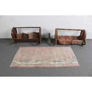 พรมวินเทจสไตล์ตุรกี ขนาด 2.9x5.3 ฟุต ลายทางสีชมพู ทำจากขนสัตว์ - Product Image 3