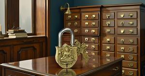 Padlock-01XF Laxmi Design Beautiful Brass Collectible Golden Home Security <b>Lock</b> with 2 Keys for Functional Purpose - Product Image 6