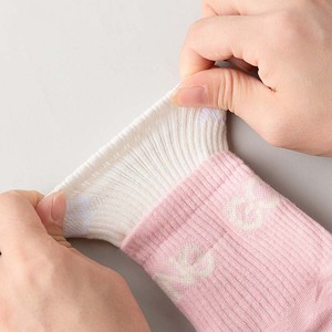 Wholesale Custom OEM Design Logo High Quality Non-slip 5-Toe <b>Socks</b> Fitness Pilates Five Finger <b>Socks</b> for <b>Women</b> Toe <b>Socks</b> - Product Image 6