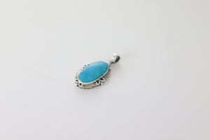 Pendentif en argent sterling 925 de haute qualité, finition haut de gamme, serti de pierres précieuses, forme ovale turquoise, coupe cabochon, design fantaisie, cadeau pour elle - Product Image 2