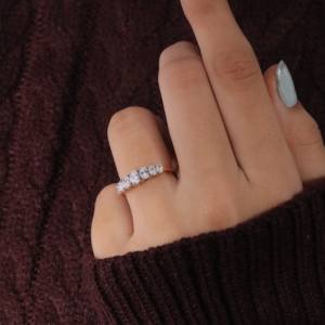 แหวนทอง14K สำหรับผู้หญิงได้รับการรับรองจาก VVS Excellent Lab แหวนหมั้นเพชรเติบโตขึ้นสำหรับงานแต่งงานและงานเลี้ยง - Product Image 1