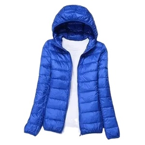 Nueva venta al por mayor cremallera Puffer mujer chaqueta transpirable a prueba de viento con capucha Puffer chaqueta tendencia OEM chaqueta de invierno fabricante - Product Image 6