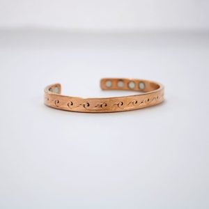 Dernière conception de bracelets en cuivre indien pour femmes disponibles en vrac quantité pour l'exportation de fournisseur indien - Product Image 4