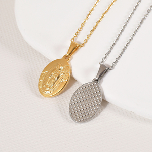 Joyería de Acero Inoxidable para Mujer, Collar con Colgante de Madre María Cristiana, PVD Chapado en Oro, Collares DE LA Virgen María de Guadalupe - Product Image 3