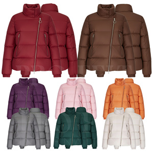 Vêtements d'extérieur pour femmes, parka rembourrée en duvet personnalisée, manteaux matelassés, style tendance, protection hivernale, manteaux matelassés, fournisseur OEM ODM - Product Image 1