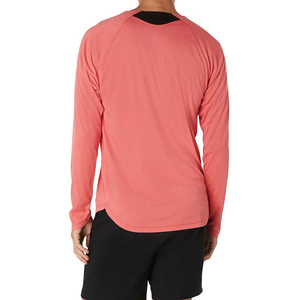 Vente en gros de rashguards à manches longues pour hommes, respirants, à séchage rapide, avec impression de logo personnalisée, fabriqués en usine, pour les sports nautiques - Product Image 2