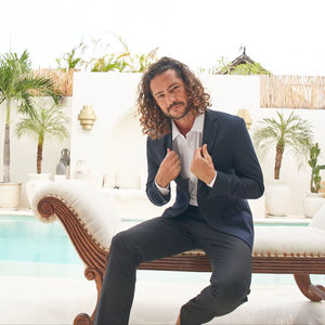 Poncho de Punto Grueso Ajustado para Hombre BEAM Premium, 2 Botones, Impermeable, de Secado Rápido, Transpirable, Ecológico, Mezcla de Rayón y Poliéster - Product Image 3