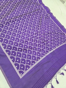 Sari en soie Mashru Katan Banarasi authentique, tissage Zari lourd, artisanat de haute qualité, vêtements de mariée et ethniques, matière de créateur Banaras - Product Image 2