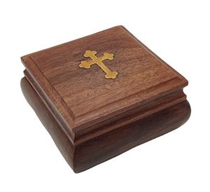 Caja de madera natural de almacenamiento sagrado cristiano con embalaje cruzado de bronce decorativo para el hogar, cocina, organizador de almacenamiento de bodas - Product Image 1