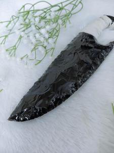 Figura Decorativa de Obsidiana Negra con Incrustaciones de Flint, Tallada a Mano, de Primera Calidad, para Eliminar la Negatividad, Regalo Wicca - Product Image 3