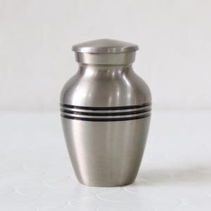 Manufacturer's Engraved Carved Brass <b>Urn</b> Custom Printed Cremation Jewelry Metal Keepsakes <b>for</b> <b>Human</b> <b>Ashes</b> <b>Small</b> Funeral Supplies - Product Image 3