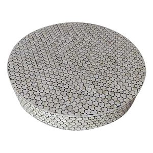 Table à manger moderne et portable, plateau en incrustation d'os, design en panneaux de bois, taille/couleur personnalisable, durable, fabrication artisanale, hôtel - Product Image 4