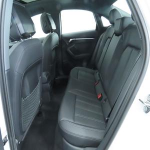 ¡Oferta Imperdible! Audi A3 40 Premium Plus 2024 Súper Limpio, 2.0L 4 Cilindros TFSI quattro Automático AWD, Sedán de Lujo Blanco - Product Image 4