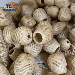 Abat-jour suspendu en bambou naturel tissé au VietNam pour la décoration, meilleures ventes - Product Image 1