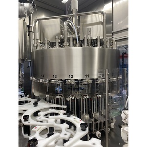 Machine de remplissage et de scellage automatique de qualité supérieure pour les sachets de nourriture, les collations, les sachets liquides et les détergents, disponible à la vente - Product Image 4