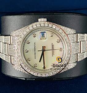 Montre Hip Hop Moissanite en acier inoxydable entièrement glacée pour hommes ornée de diamants taille ronde - Product Image 5