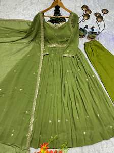 Conjunto de Vestido Anarkali Bordado Listo para Bodas - Product Image 3