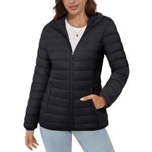 Manteau léger OEM pour femmes, vestes chaudes en nylon résistant à l'eau, vestes printemps-automne décontractées à capuche pour femmes - Product Image 3