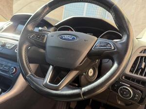 FORD FOCUS 2016 USADO, Volante a la Izquierda/Derecha - Product Image 4