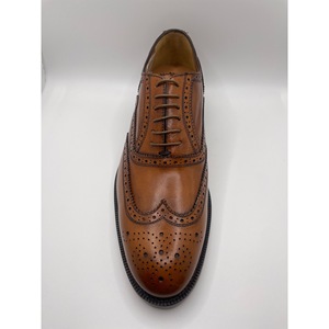 Chaussures Oxford en cuir artisanal de luxe pour hommes, fabriquées en Italie - Product Image 1
