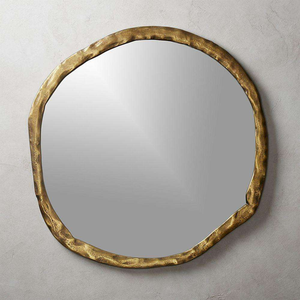 Cadre de miroir mural luxueux de haute qualité avec des détails vintage pour une décoration intérieure élégante - Product Image 4