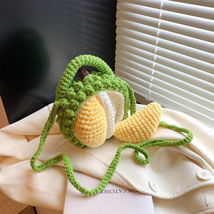 Sac bandoulière en coton au crochet pour femme, motif durian, personnalisé, détachable, fait main, portable et tendance - Product Image 1