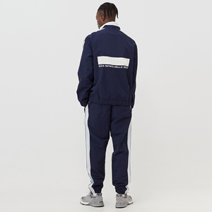 ชุดวอร์มผู้ชายสไตล์สตรีทแวร์ น้ำหนักเบา กันลม ชุดออกกำลังกายสไตล์คนเมือง กันน้ำ ชุดจ็อกเกอร์ ระบายอากาศได้ดี เสื้อแจ็คเก็ตมีฮู้ด ยืดหยุ่น สีพื้น - Product Image 6