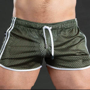 Shorts de basket-ball personnalisés pour hommes de haute qualité, respirants et à séchage rapide, en maille - Product Image 2