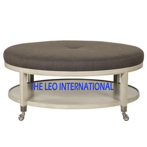 Table basse ottoman style farmhouse pour salon, avec base en métal inoxydable et plateau en mousse, forme carrée - Product Image 2