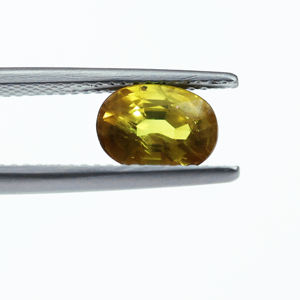 แหวนพลอยสีเหลืองแซฟไฟร์ทรงรีคุณภาพสูง ขนาด 2.33 กะรัต ความร้อนจากธรรมชาติ 100% เหมาะสำหรับเป็นหินประจำเดือนกันยายน ใช้สำหรับทำแหวนและดูดวง - Product Image 3