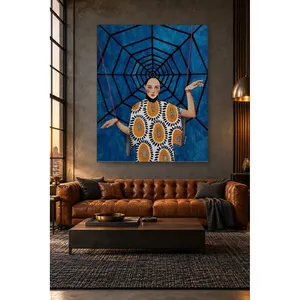 Fida, femme attachée avec des cordes devant un toilett de toile d'araignée, impression sur toile - Product Image 3