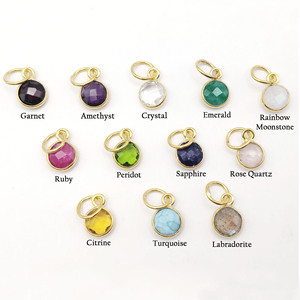 Cristal Quartz Pierre de Naissance Lunette Ronde Pendentif 6mm Facettes Gemme Argent Sterling À La Main Charme Collier À La Main Cadeau Bijoux - Product Image 6