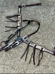 Juego de tachuelas de cuero y cocodrilo acolchado de lujo con Riendas de cabeza y cuello de pecho HOOF N TACK para caballos de competición Ranch Trail - Product Image 3