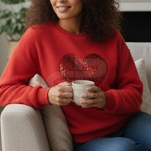 Sudadera con temática de corazones para San Valentín y opción de moda para ropa informal y colecciones de prendas de temporada - Product Image 6