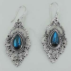 Boucles d'oreilles pendantes en argent sterling 925 faites à la main, forme poire labradorite, style bohème, bijoux pierre de naissance de janvier, cadeau parfait pour elle - Product Image 6