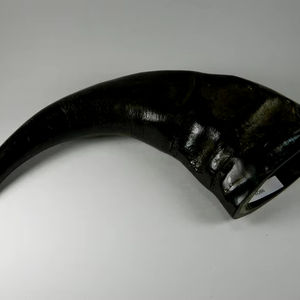 ฮอร์นดื่มไวกิ้งโบราณทำมือจากธรรมชาติขัดเงาผู้ผลิตอินเดียสำหรับคริสต์มาส - Product Image 1