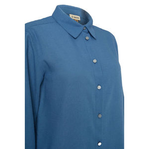 Blusa Informal de Popelina de Algodón para Mujer con Detalles Bordados, Corte Holgado y Botones al Frente - Product Image 2