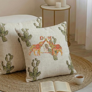 Última llegada: Hermosa funda de cojín hecha a mano con estampado de cactus para silla, decoración de sala de estar, funda de cojín de viaje. - Product Image 4