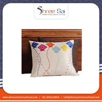 Housse de coussin géométrique de forme carrée moderne, douce et confortable, de qualité supérieure, pour la maison et l'hôtel, prix raisonnable, vente chaude
