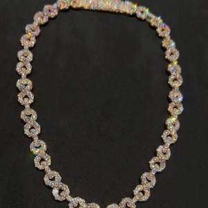 Collares de Cadena Miami Hip Hop Personalizados de Plata de Ley 925 con Moissanita de Corte Baguette Totalmente Engastada, Chapados en Oro Sólido y Certificados por GRA - Product Image 2