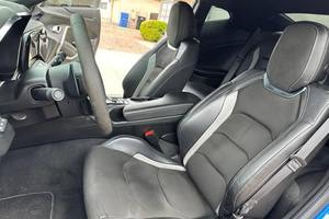 Chevrolet Camaro SS Coupé 2024 Usado, Asientos de Cuero, TrackForged, SpeedTuned, GripDominant, AeroShaped, PerformanceBoosted, en Venta - Product Image 6