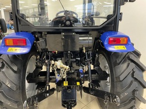 Tractor Agrícola Lovol TE404 de 40HP 4WD, Tractor Utilitario Diésel para Granja con PTO |   Equipo Agrícola Compacto - Product Image 3