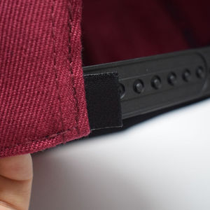 Gorras de béisbol bordadas de 6 paneles de algodón personalizadas de alta calidad con diseño OEM y tamaño ajustable para todas las estaciones - Product Image 4