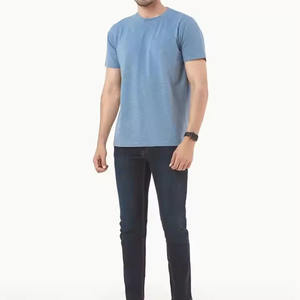 Vêtements de sport pour homme Chemise solide décontractée Short 2 pièces Short Costume Vente en gros Logo Broderie T-Shirt pour homme avec broderie logo - Product Image 2