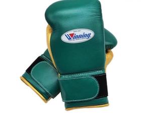 Fabrication sur mesure en usine, gants de boxe professionnels en cuir véritable vert et or avec fermeture velcro, gants de boxe MMA - Product Image 5