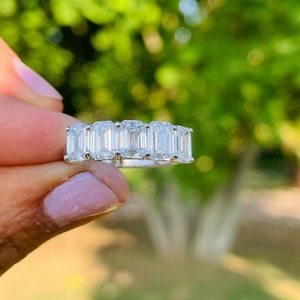 Bague en diamant de laboratoire émeraude 14K IGI Gold Lab Créé Bague en diamant pour mariage et bague de fiançailles ou bande - Product Image 3